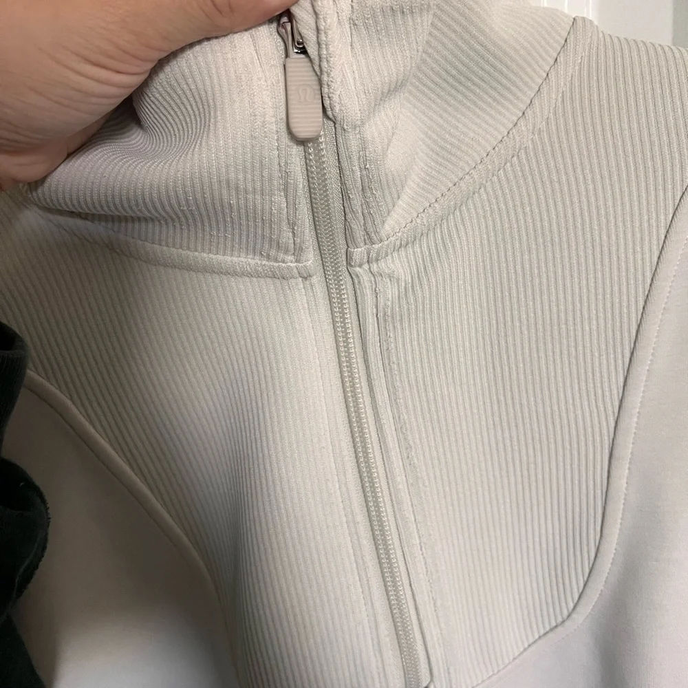 Lululemon Softstreme Ribbed Half Zip - Picture 4 of 7